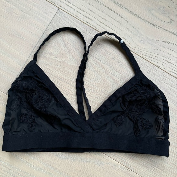 Black lace bralette - Picture 4 of 4